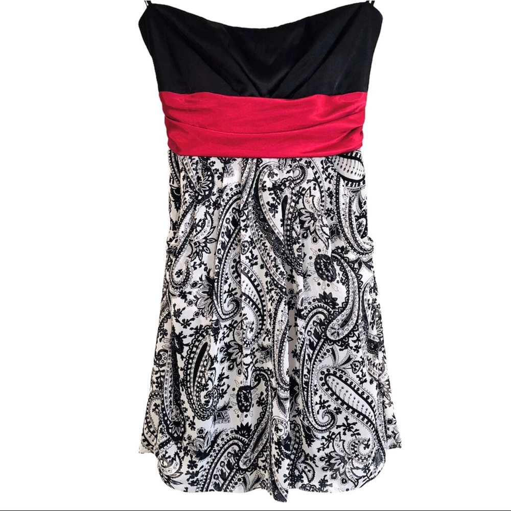 Strapless Black, Pink & Paisley Print Women’s Dress